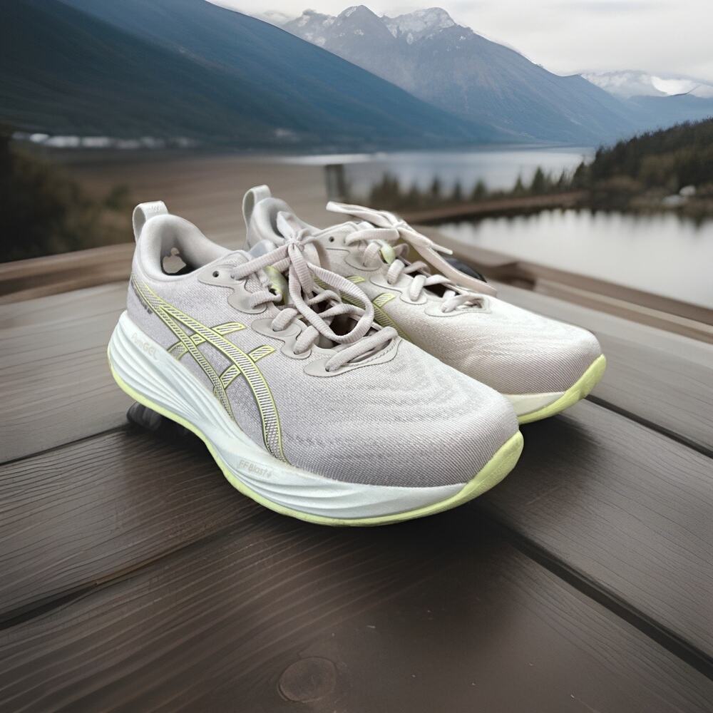 ASICS Gel-Cumulus 27 Women's Running Shoes Size 8 USED- Mineral Beige/yellow